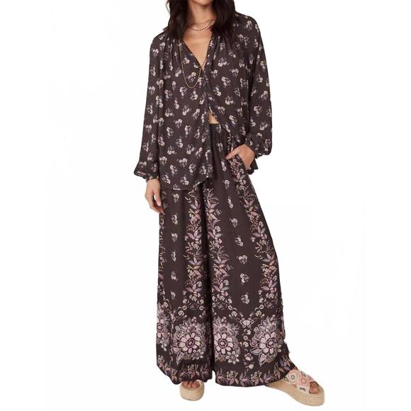 NEW SPELL rebel spirit wide leg pant in hyacinth - Picture 1 of 6